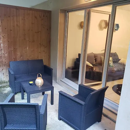T2 Ground Floor With Terrace